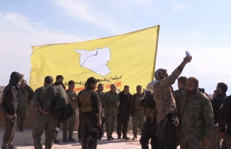 Fuerzas kurdoárabes, apoyadas por EU, "conquistan" último territorio de EI en Siria