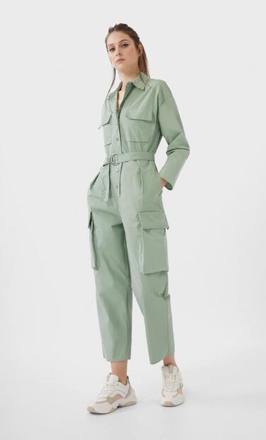 Jumpsuits que te harán soltar la pijama para trabajar desde casa