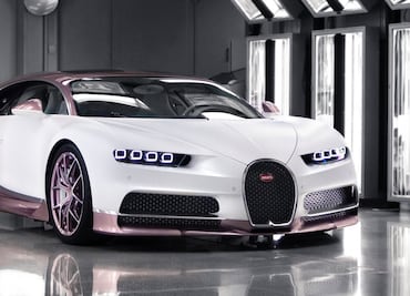 Hombre encarga Bugatti Chiron personalizado como regalo de San Valentín para su esposa