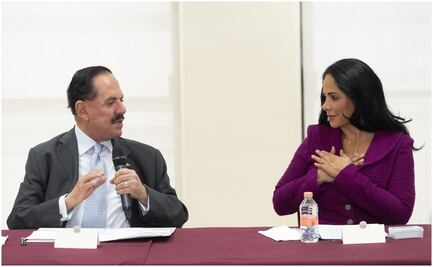 Licenciado Juan Francisco Ealy Ortiz da la bienvenida a Lilia Merodio Reza como directora de Relaciones Políticas de EL UNIVERSAL