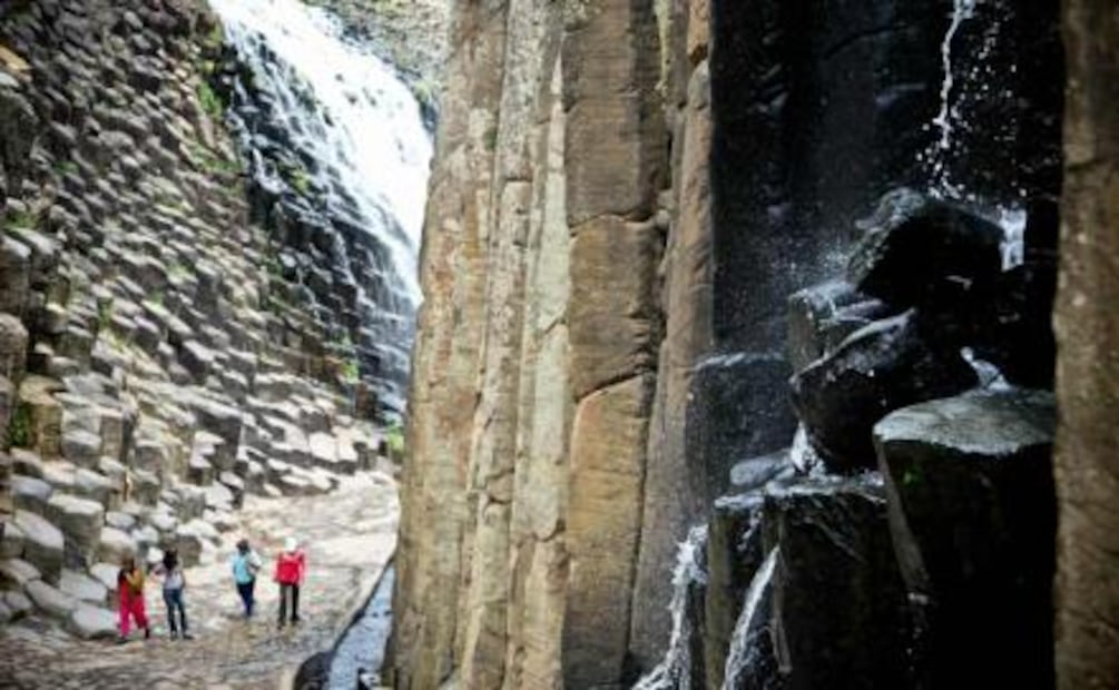 3 pueblitos para el puente del 20