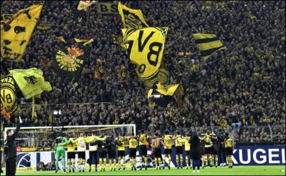 Borussia Dortmund se lleva el clásico alemán
