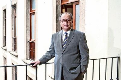 Otro Ficrea… ¿en la SEP?