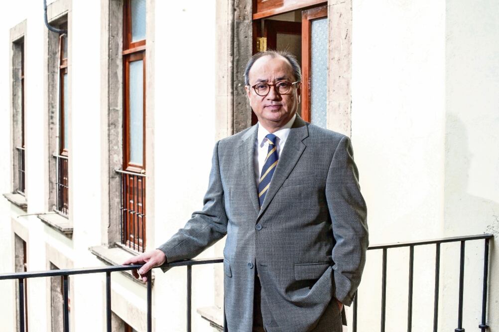 Otro Ficrea… ¿en la SEP?