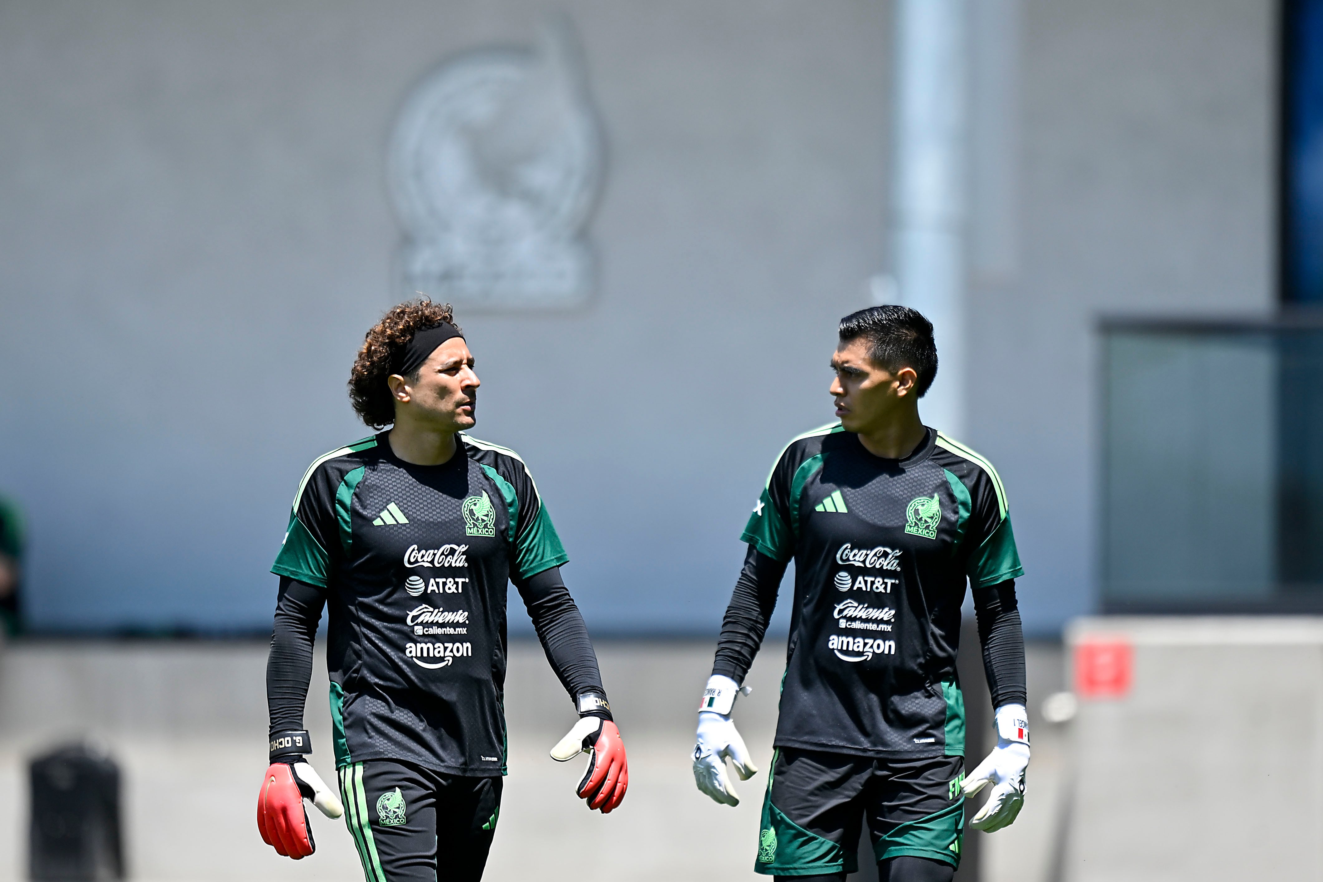Mundial 2026: Patrocinador se adelanta y «revela» que Guillermo Ochoa podría ser titular en el Chequia vs México
