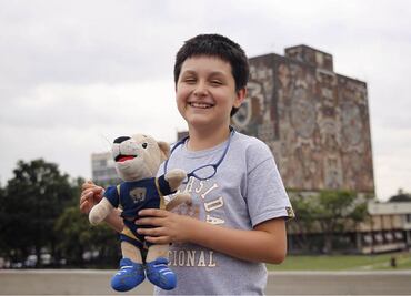 Niño genio denuncia acoso de profesor; tribunal ordena valorar daño y que UNAM lo repare