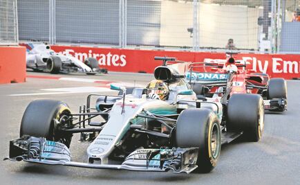 Hamilton y Vettel se calientan
