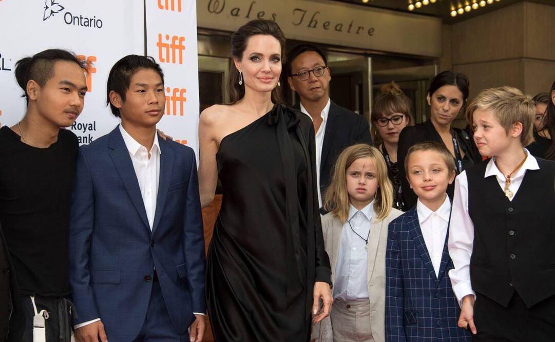 En 2002 Angelina Jolie adoptó a Maddox, su primogénito.