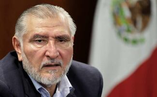 Sheinbaum se reúne con Adán Augusto en Palacio Nacional; senador evita dar declaraciones