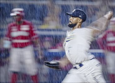 Serie del Rey: Diablos y Sultanes no terminan juego 3 por culpa de la lluvia