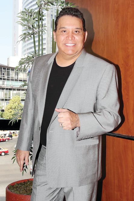 El actor acudió el lunes al estreno del musical 'La jaula de las locas' (ARCHIVO EL UNIVERSAL)