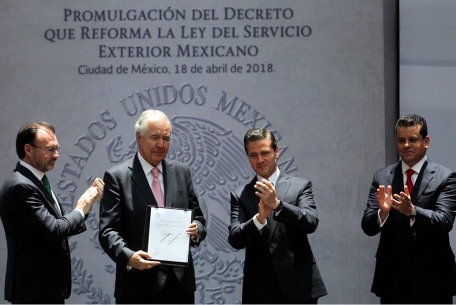 Durante su administración, Enrique Peña Nieto otorgó opinión sobre las denuncias en contra de seis embajadores y cónsules señalados por faltas administrativas. Crédito de fotografía: Gobierno de México.