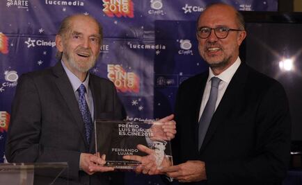 Fernando Luján recibe Premio Luis Buñuel por su trayectoria
