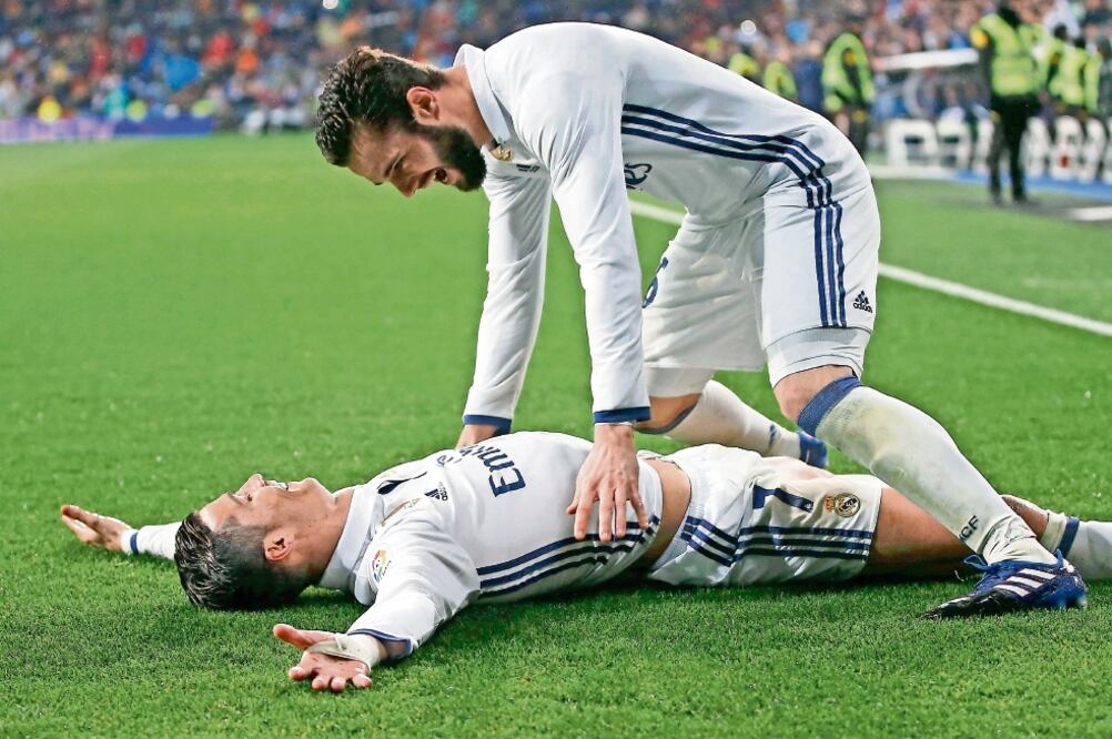 Cristiano Ronaldo sentenció el duelo con el tercer gol en el Bernabéu (SUSANA VERA. REUTERS)