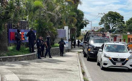 "Me vienen a detener": fiscal Uriel Carmona reporta operativo afuera de su casa en Cuernavaca FOTOS