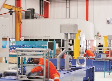 Por primera vez en el año, empleo manufacturero se estanca en julio