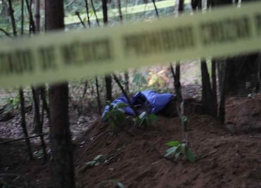 Hallan 68 bultos con restos humanos en Ocoyoacac, Edomex