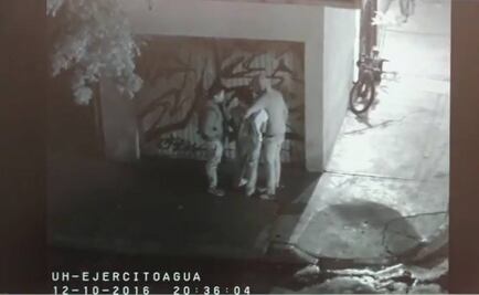 Captan en video asalto en Iztapalapa; detienen a uno