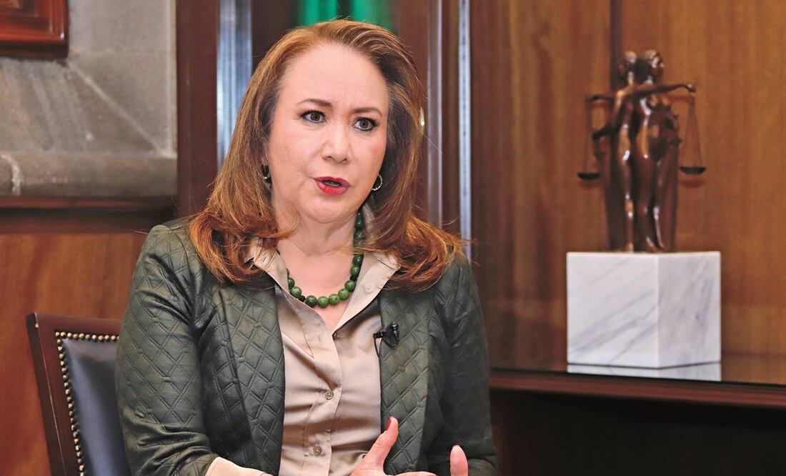 Ministra consentida, ministra plagiadora