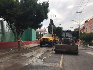 Hay más socavones en la GAM por fallas en las tuberías; Sacmex los atiende