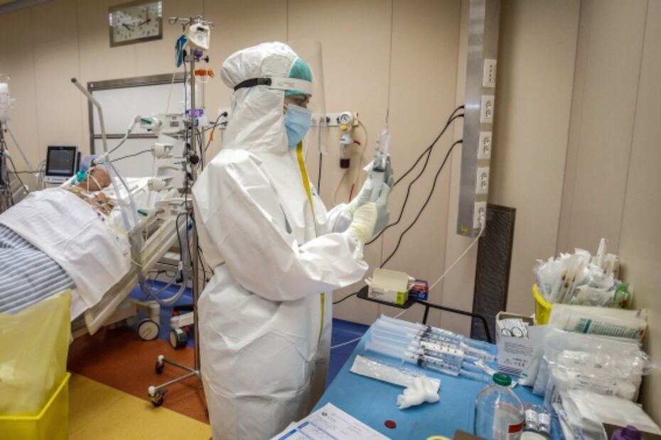 Deficiencias en hospitales asolan a pacientes de coronvirus en el sur de Italia
