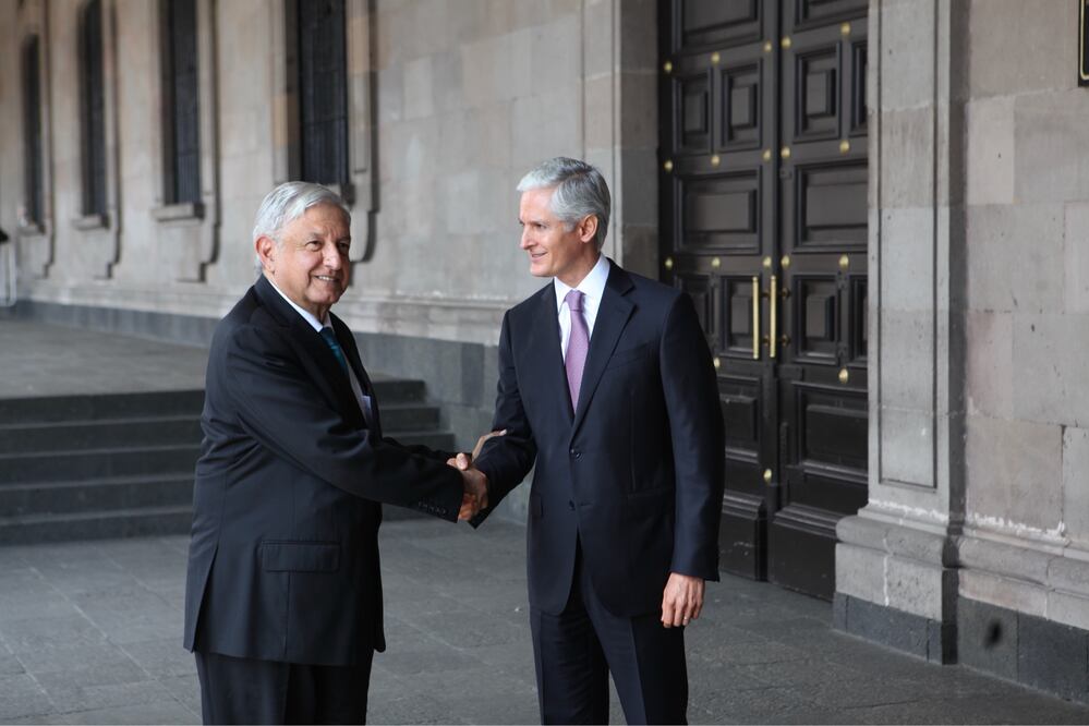 Andrés Manuel López Obrador en reunión con el gobernador del Estado de México, Alfredo del Mazo. Foto: Jorge Alvarado / EL UNIVERSAL