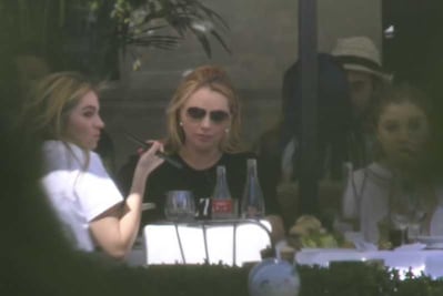 Captan a Angélica Rivera de vacaciones en París