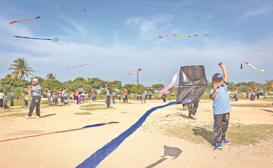 Los ikoots son la única etnia del país que utiliza los papalotes como ritual de Día de Muertos, por su parecido con la cultura guatemalteca. Fotos: KLAUS MENDOZA