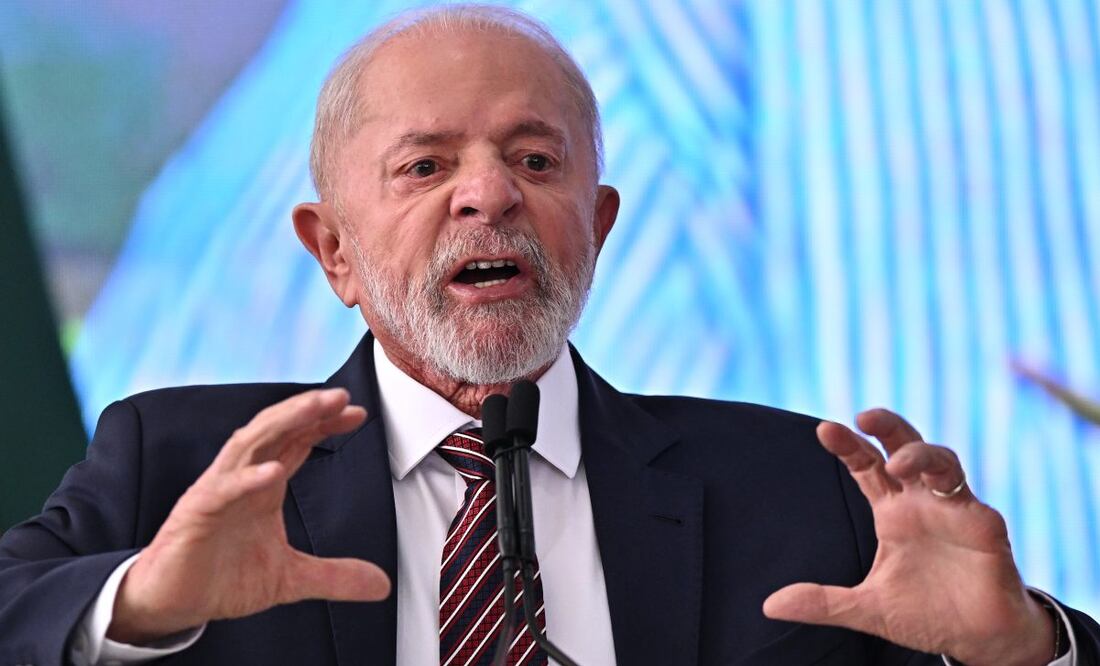 El presidente de Brasil, Luiz Inácio Lula da Silva, habla durante la ceremonia del Día Mundial de la Alimentación, este miércoles, en el Palácio del Planalto, en Brasilia (Brasil). Foto: EFE