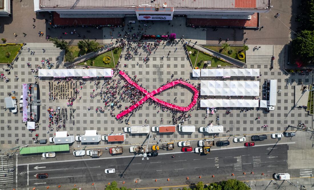 El alcalde de Gustavo A Madero, Janecarlo Lozano, se comprometió a crear la primera Clínica para la Mujer en Cuautepec (18/10/2024). Foto: especial