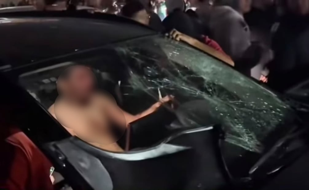 Detienen a conductor que arrolló a aficionados en Zempoala, Hidalgo; es investigado por lesiones.
Foto: Especial.