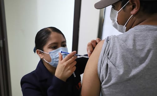 Secretaría de Salud ha aplicado más de 21 millones de vacunas contra sarampión; reportan 12 mil casos en 2026