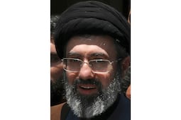 Mojtaba Jamenei se perfila como sucesor en Irán; clérigos analizan relevo tras muerte de Ali Jamenei