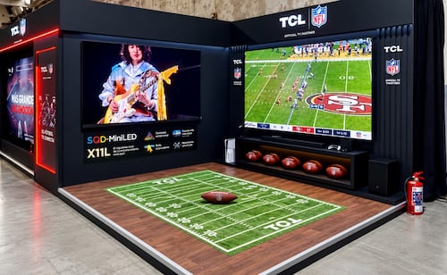 TCL y la NFL acercan la experiencia del estadio a los hogares