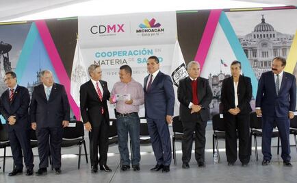 Mancera llama a formar frente para "sacar adelante" la economía