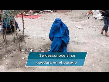 Estas son las 29 restricciones que el Talibán le impone a las mujeres en Afganistán