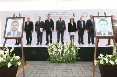 PGR rinde homenaje a oficiales asesinados