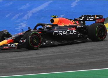Checo Pérez termina quinto en la carrera sprint del GP de Brasil; Russell fue el ganador