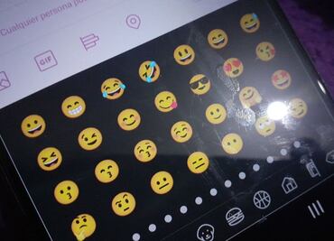 Este es el verdadero significado de los 5 emojis más usados de WhatsApp