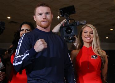 La meta del 'Canelo': tener los cuatro cinturones