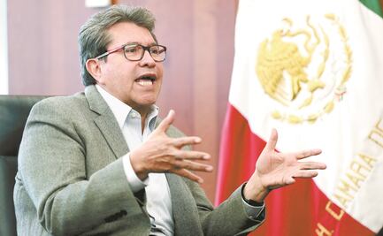 Aplaza Monreal propuesta que busca sancionar a quien fume en transporte privado