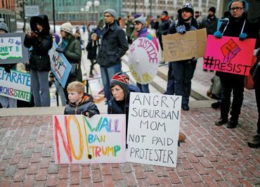 Corte niega restablecer decreto migratorio