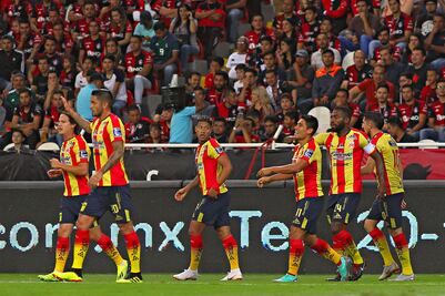 Monarcas derrota al Atlas