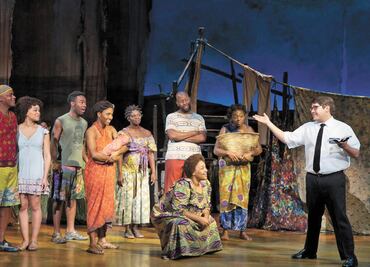 Mormones cantan su misión en teatro