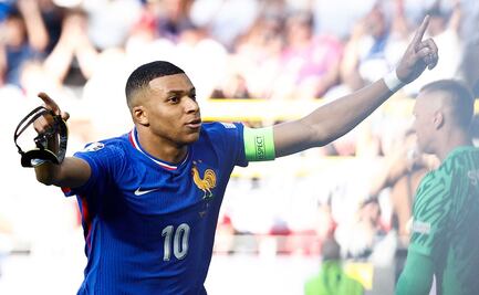 Francia deja escapar el primer lugar del Grupo D tras empatar con Polonia