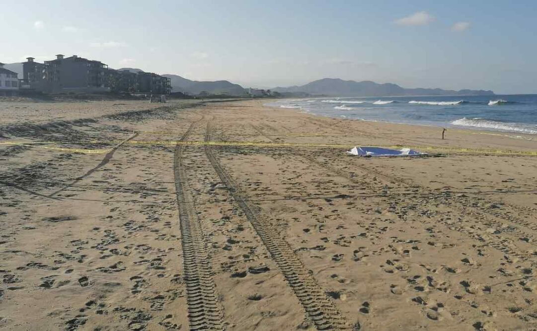 Según versiones de residentes de la zona -no confirmadas- se trataría de un trabajador de una de las obras que se construyen en el lugar y al encontrarlo se advertían huellas de violencia este 22 de septiembre del 2024. Foto: Especial