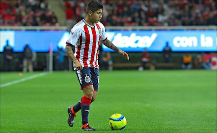 ‘Chofis’ López renueva con las Chivas