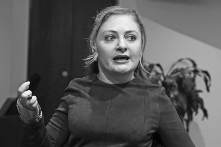 Piden indagar mensajes a favor de AMLO