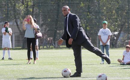 Roberto Carlos aprueba el nuevo calendario de la FIFA