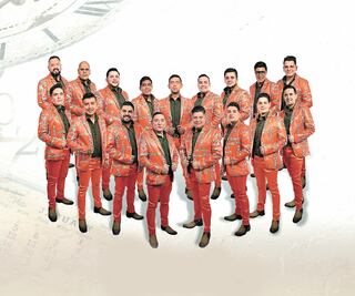 Banda El Limón hace show al 30%